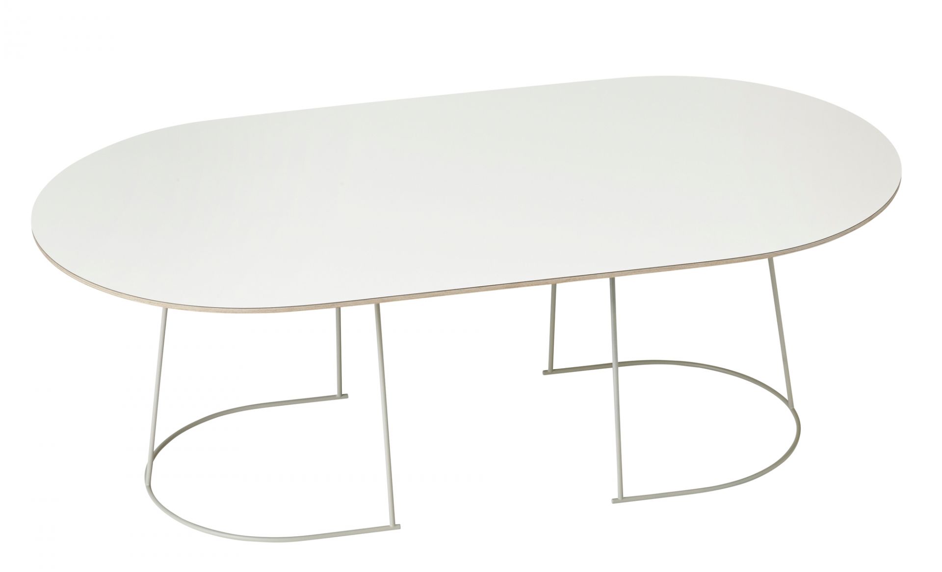 Weißer Airy Coffee Table von Muuto mit ovaler Tischplatte und filigranem Metallgestell.