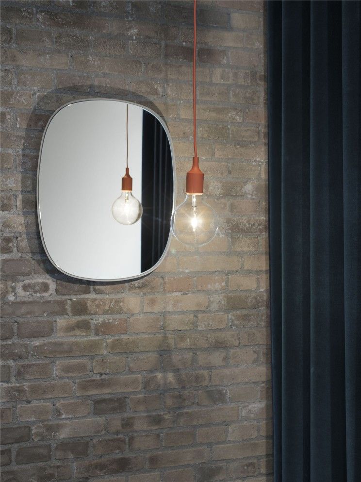 Framed Mirror kleine spiegel van Muuto