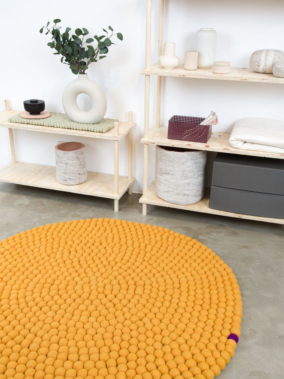 Big One rond vilten tapijt Ø 200 cm myfelt okergeel