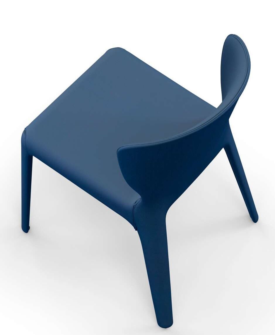 Blauer 369 Hola Stuhl von Cassina, moderner Designstuhl für Esszimmer und Wohnbereich, Ansicht von oben.