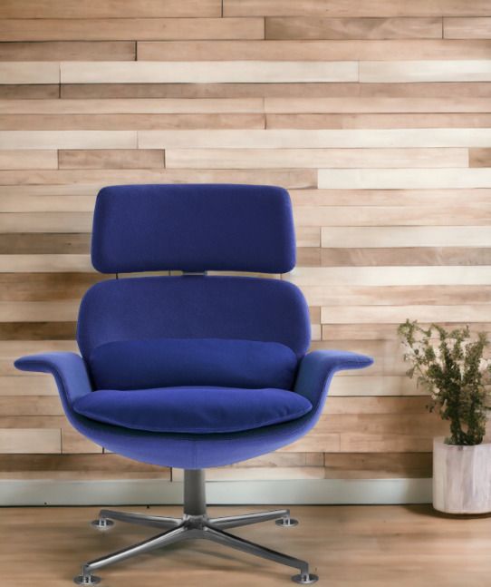 Blauer KN02 Drehsessel von Knoll International mit hoher Rückenlehne, ideal für Büro und Wohnzimmer.