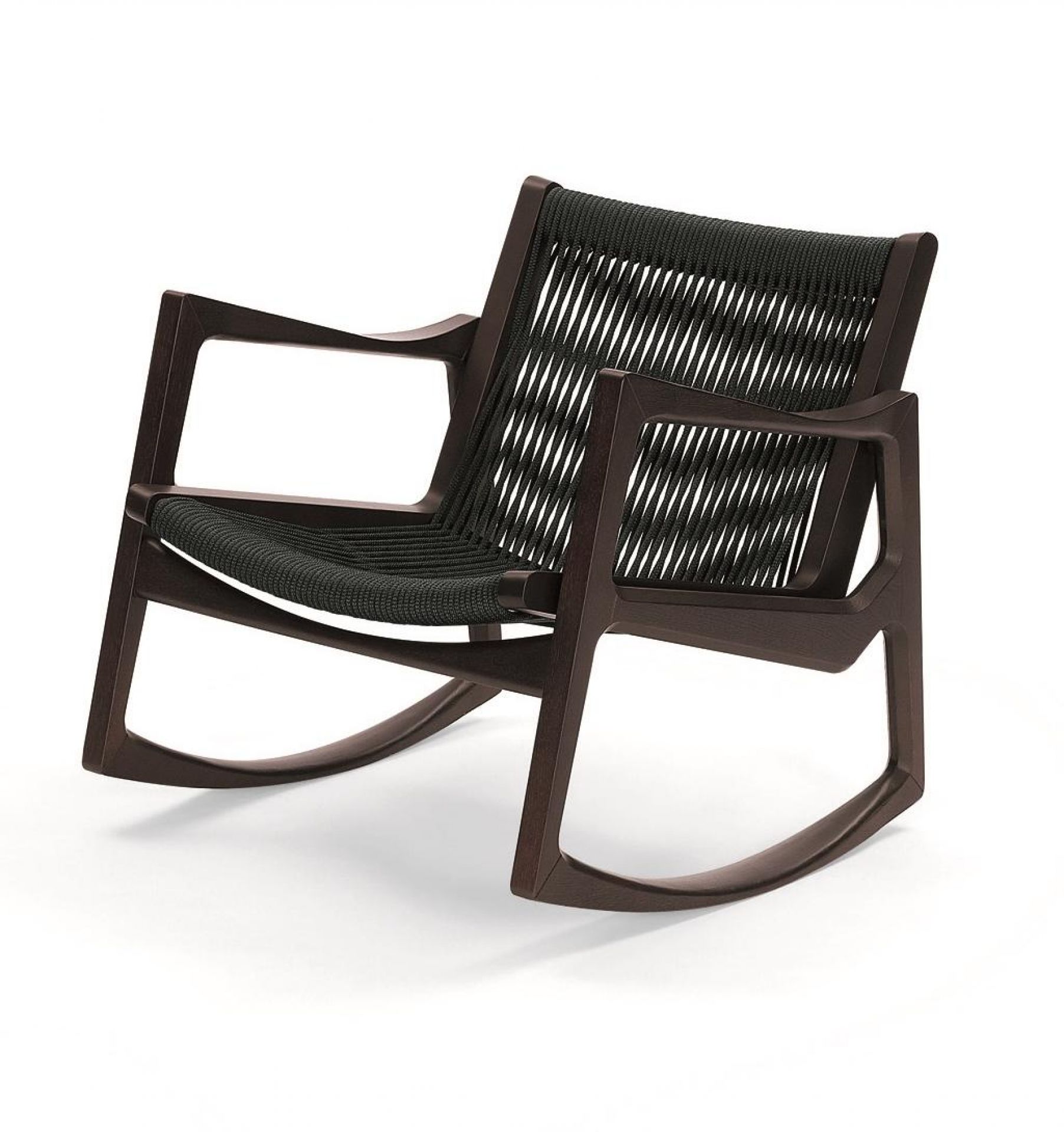 Euvira Schaukelstuhl von ClassiCon, ungepolstert, mit dunklem Holzrahmen und schwarzer Seilbespannung. Design Schaukelstuhl für Wohnzimmer.