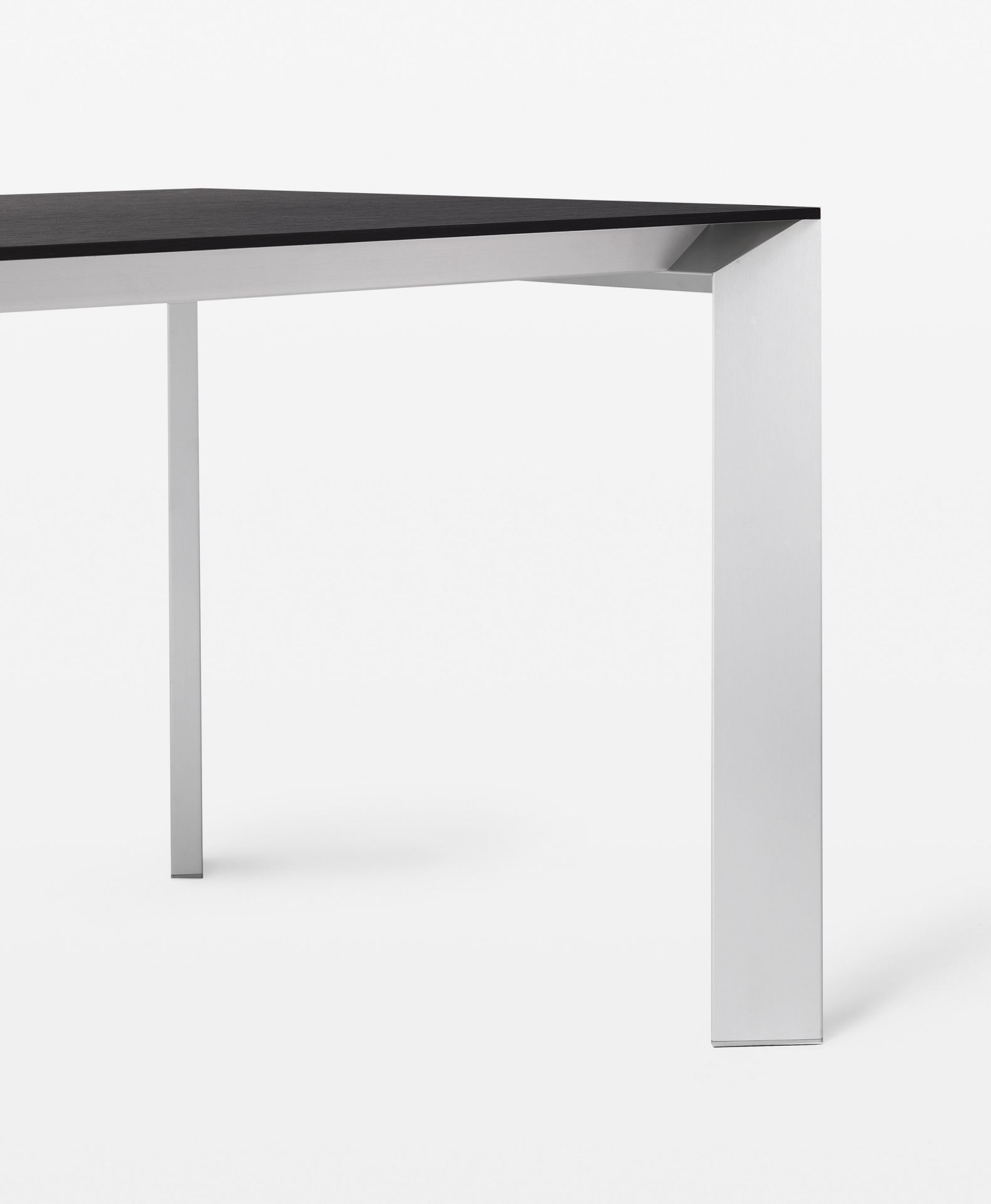 Nori-eettafel van KRISTALIA