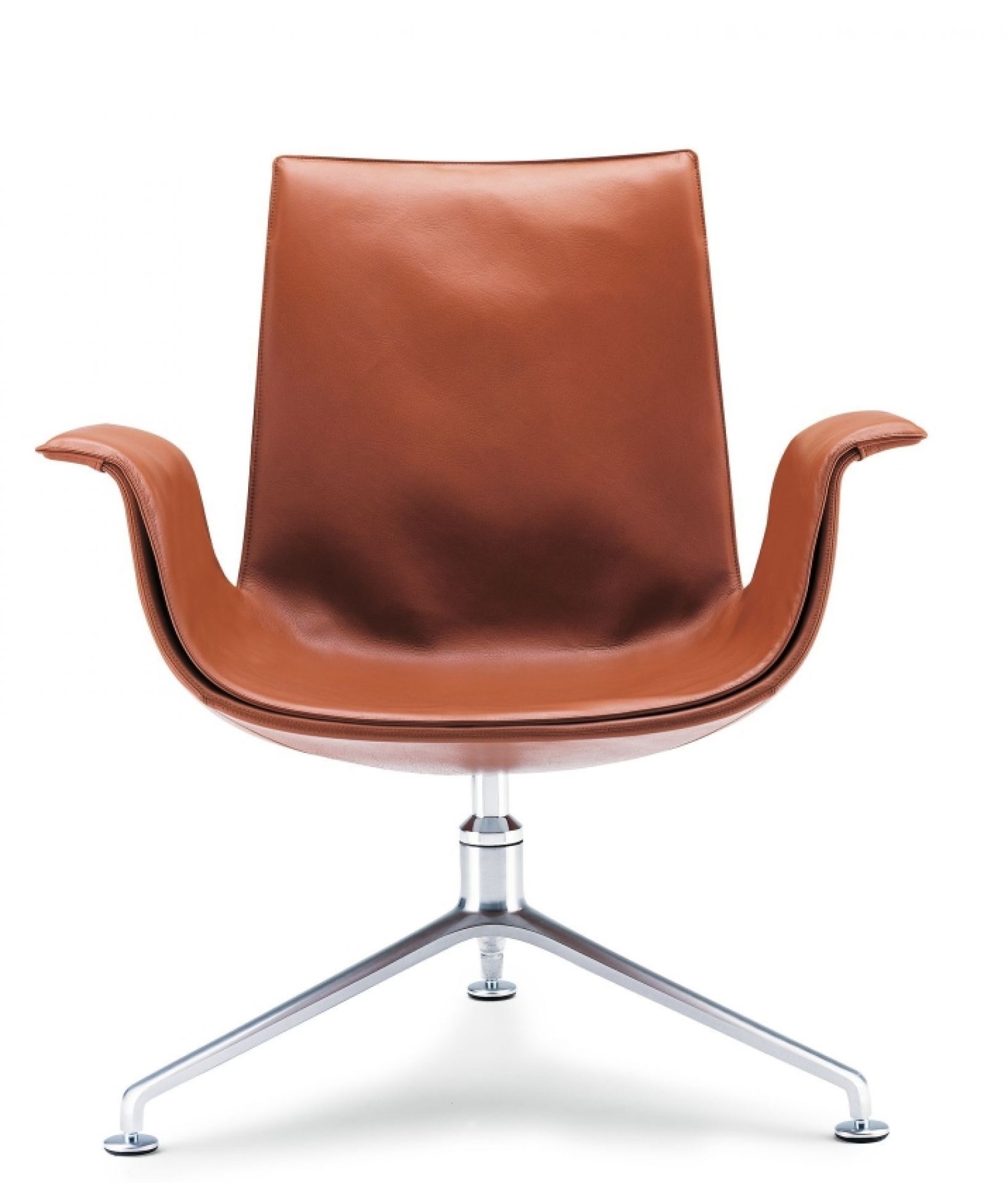 FK 6725-3G Sessel von Walter Knoll, brauner Ledersessel mit Drehfuß aus Aluminium.