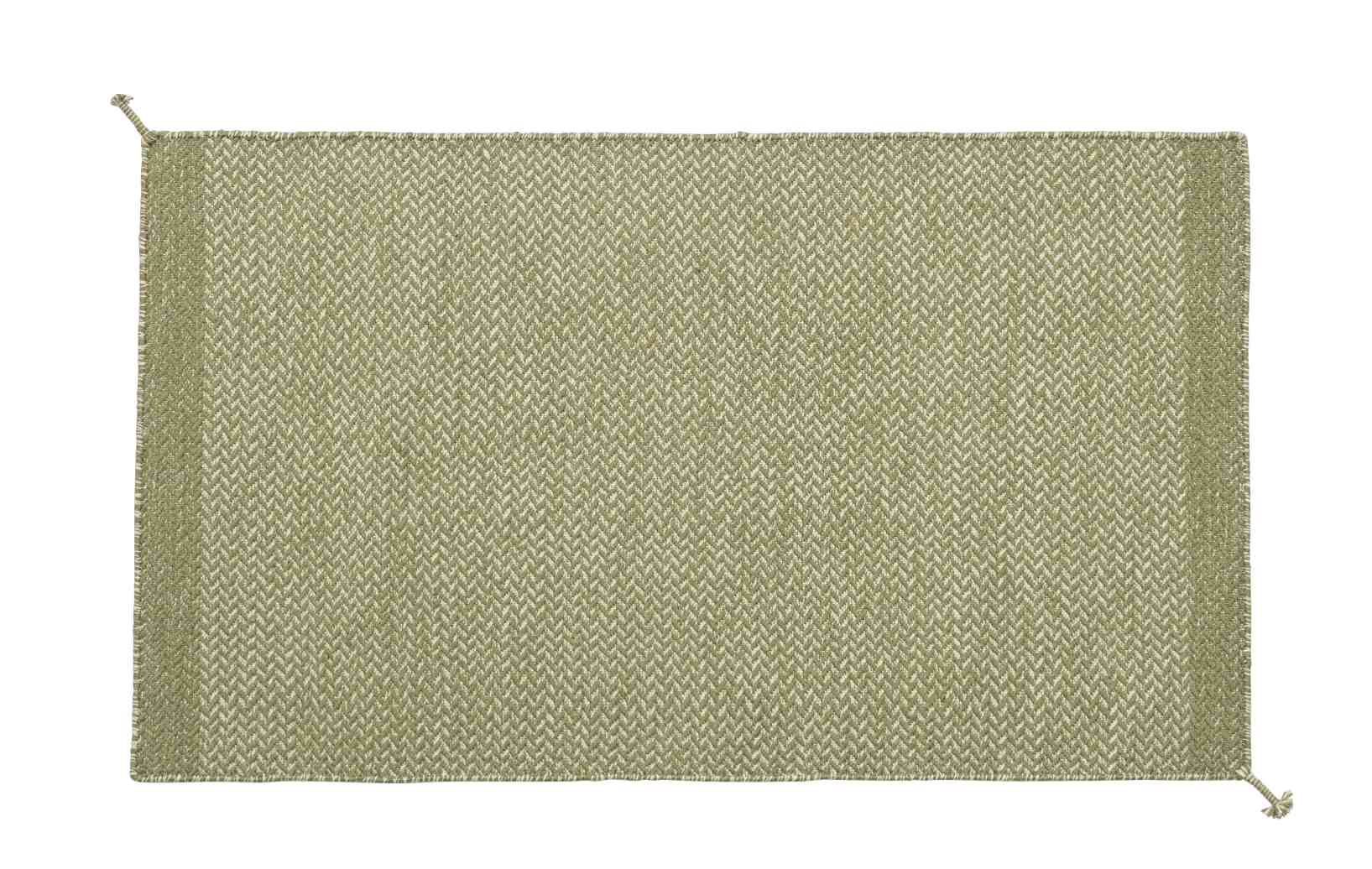 Muuto Ply Rug Teppich aus recyceltem Polyester für Innen- und Außenbereiche, olivgrünes Fischgrätmuster.