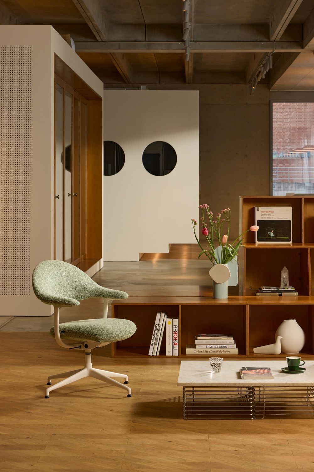 Mynt Soft Office Swivel chair Draaistoel Vitra