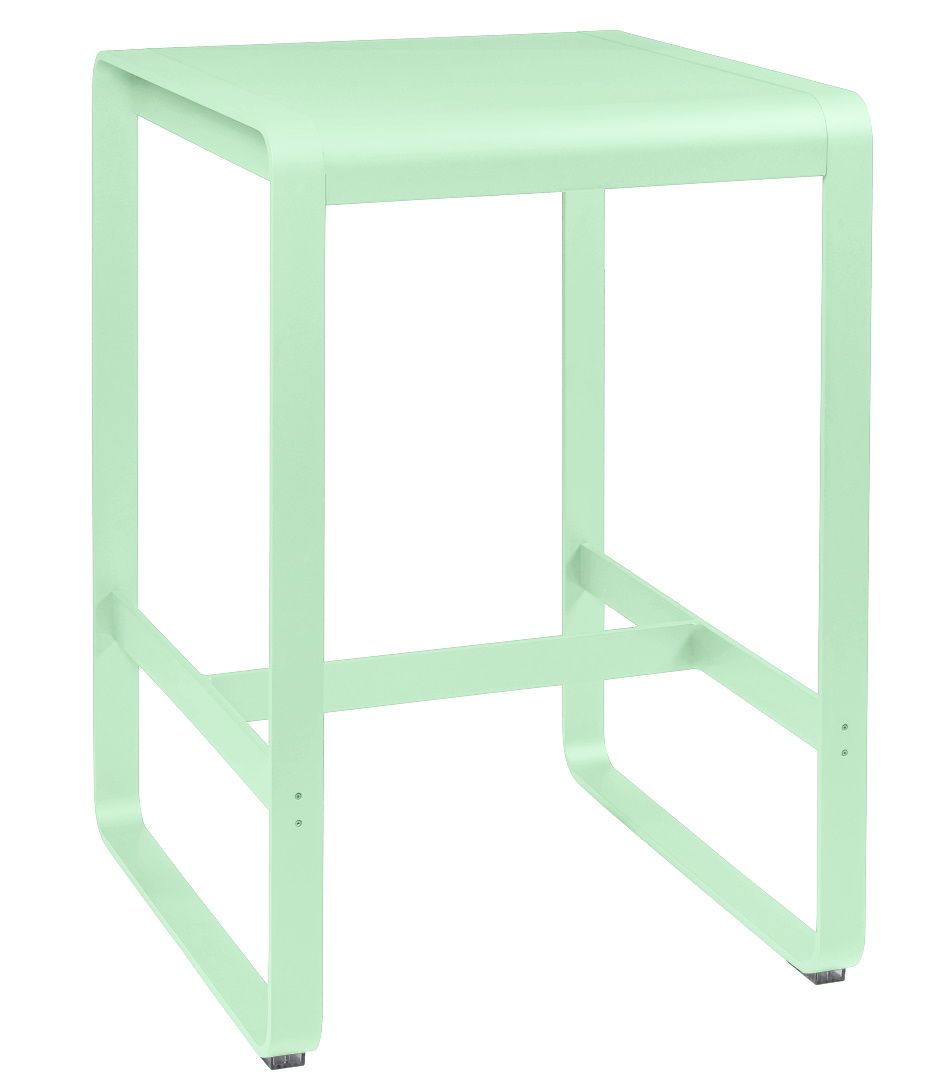 Bellevie Stehtisch von Fermob, mintgrüner Outdoor Tisch aus Metall für Garten und Terrasse.