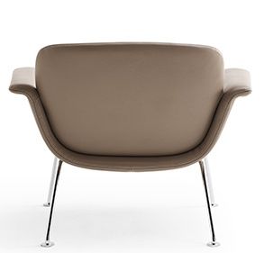 KN04 Stuhl von Knoll International, Ansicht von hinten, mit beigem Lederbezug und verchromtem Gestell.