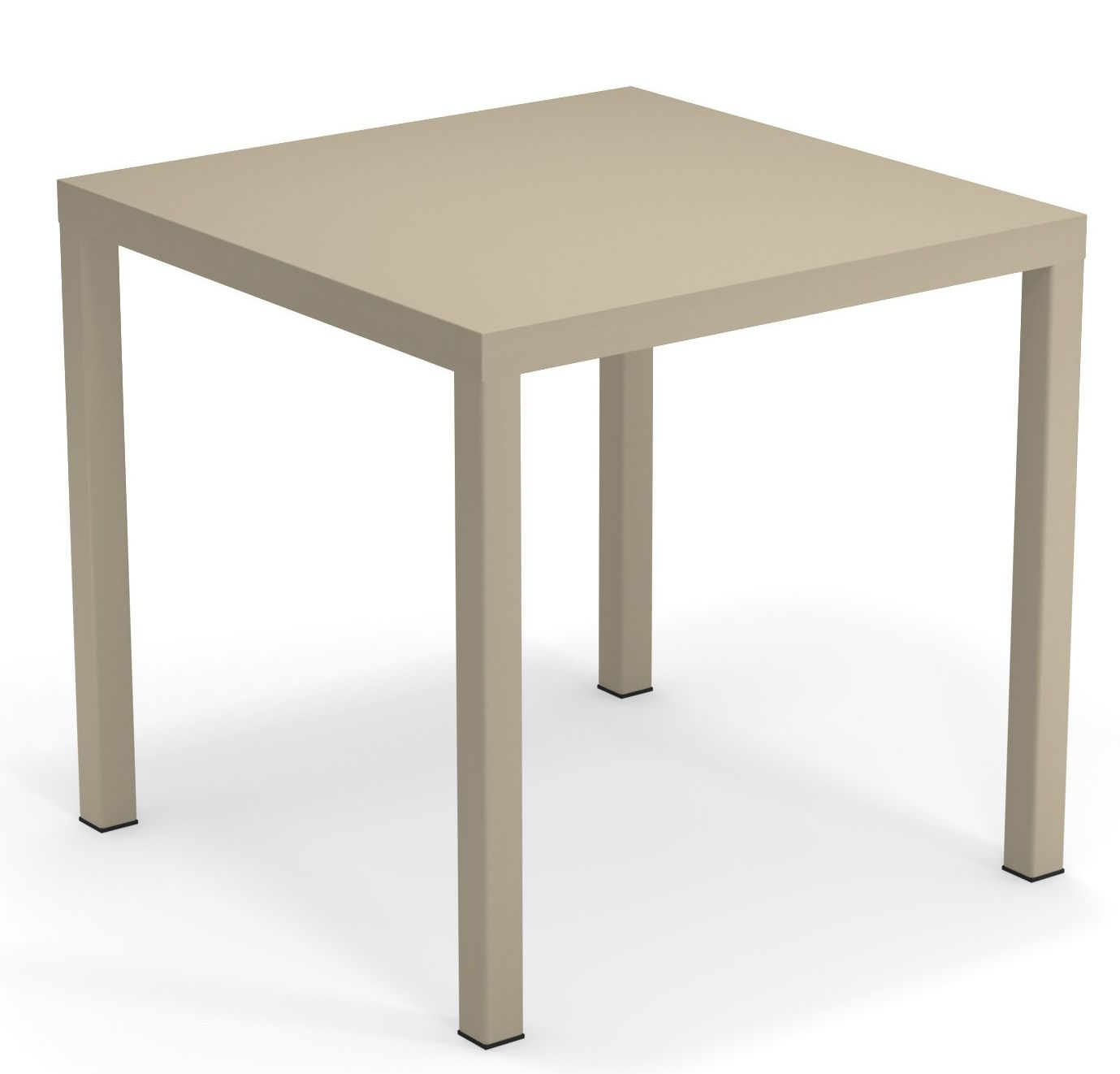 Quadratischer Nova Tisch von Emu für den Außenbereich, beige, mit minimalistischem Design.