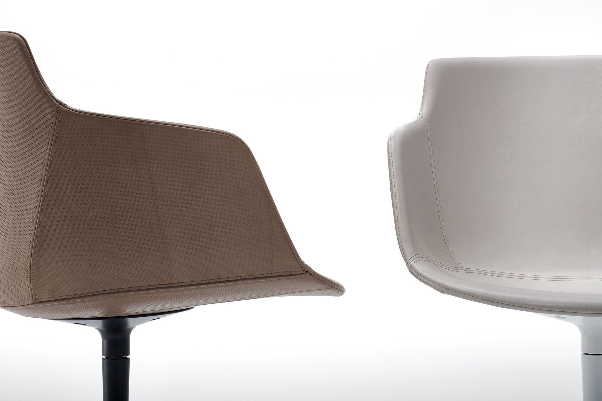 Flow Armchair, fauteuil met armleuningen van MDF Italia