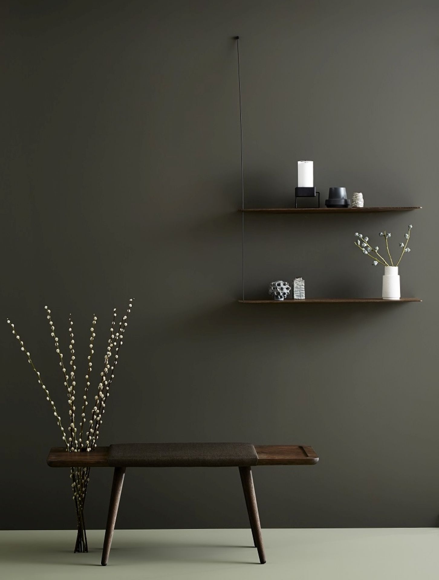 Stedge wandplank breedte 60 cm Woud eiken zwart