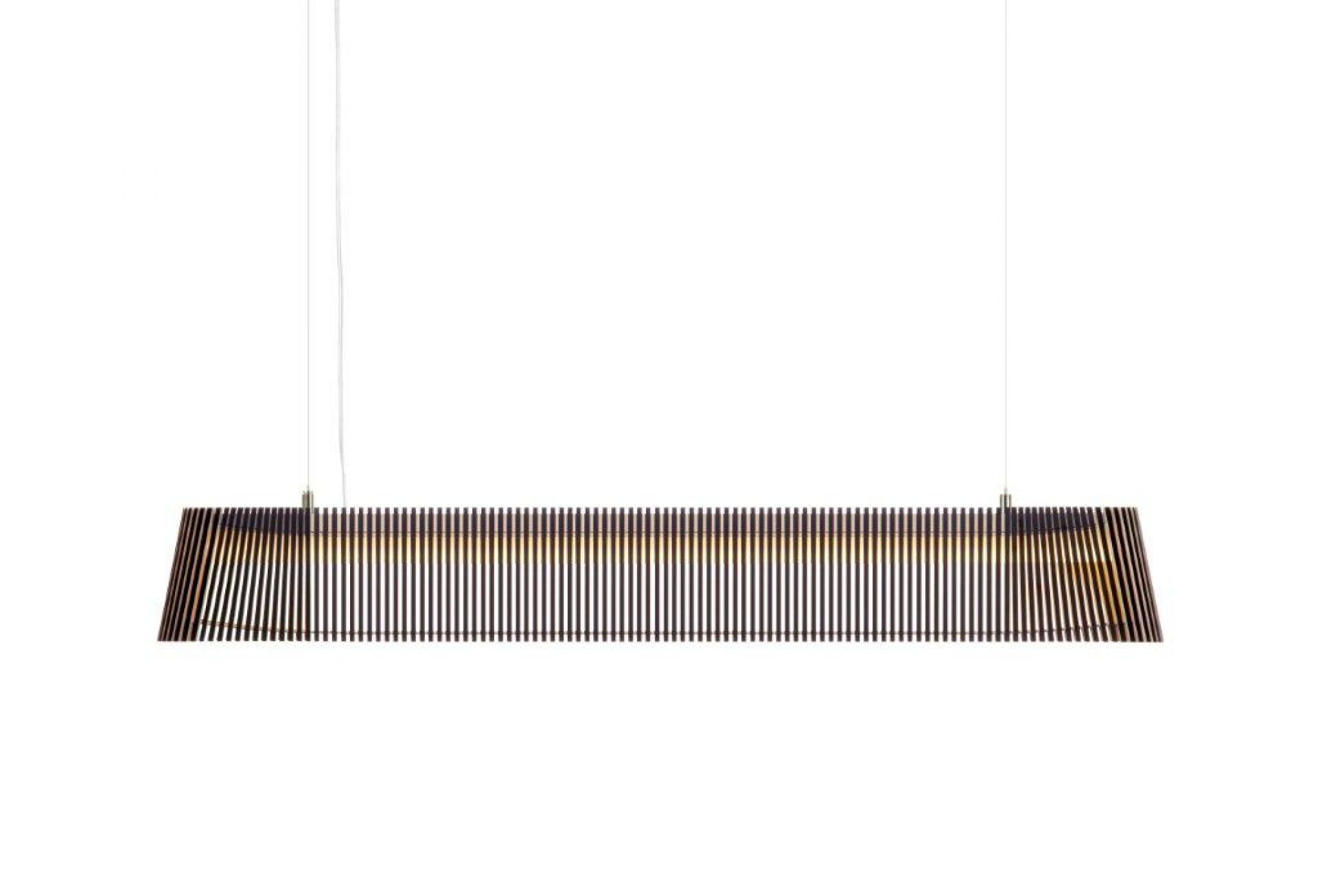 Owalo 7000 Pendelleuchte von Secto Design, moderne Holzlampe mit vertikalen Lamellen, skandinavisches Design für Wohnzimmer und Essbereich.