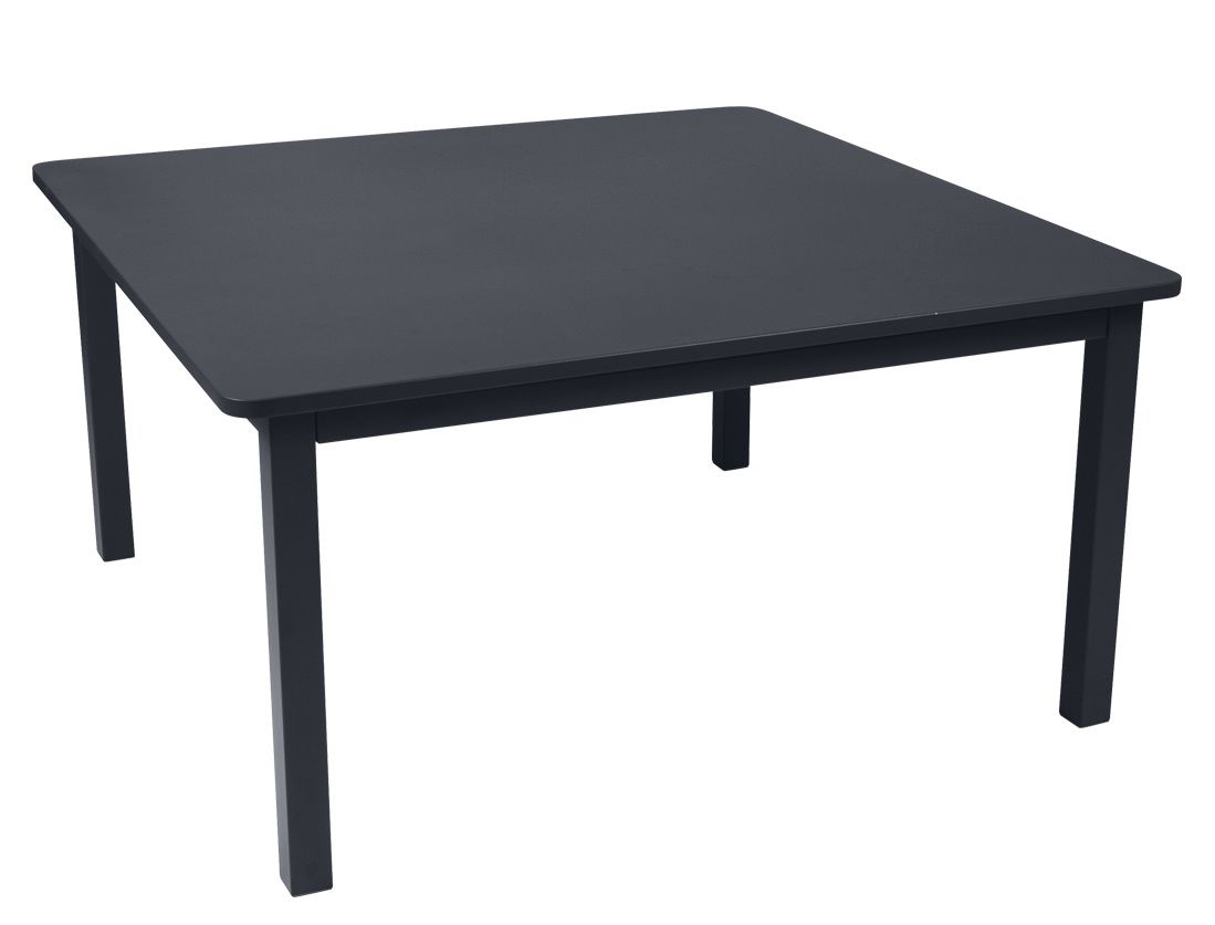 Schwarzer, quadratischer Fermob Craft Tisch für den Außenbereich, ideal für Garten und Terrasse.