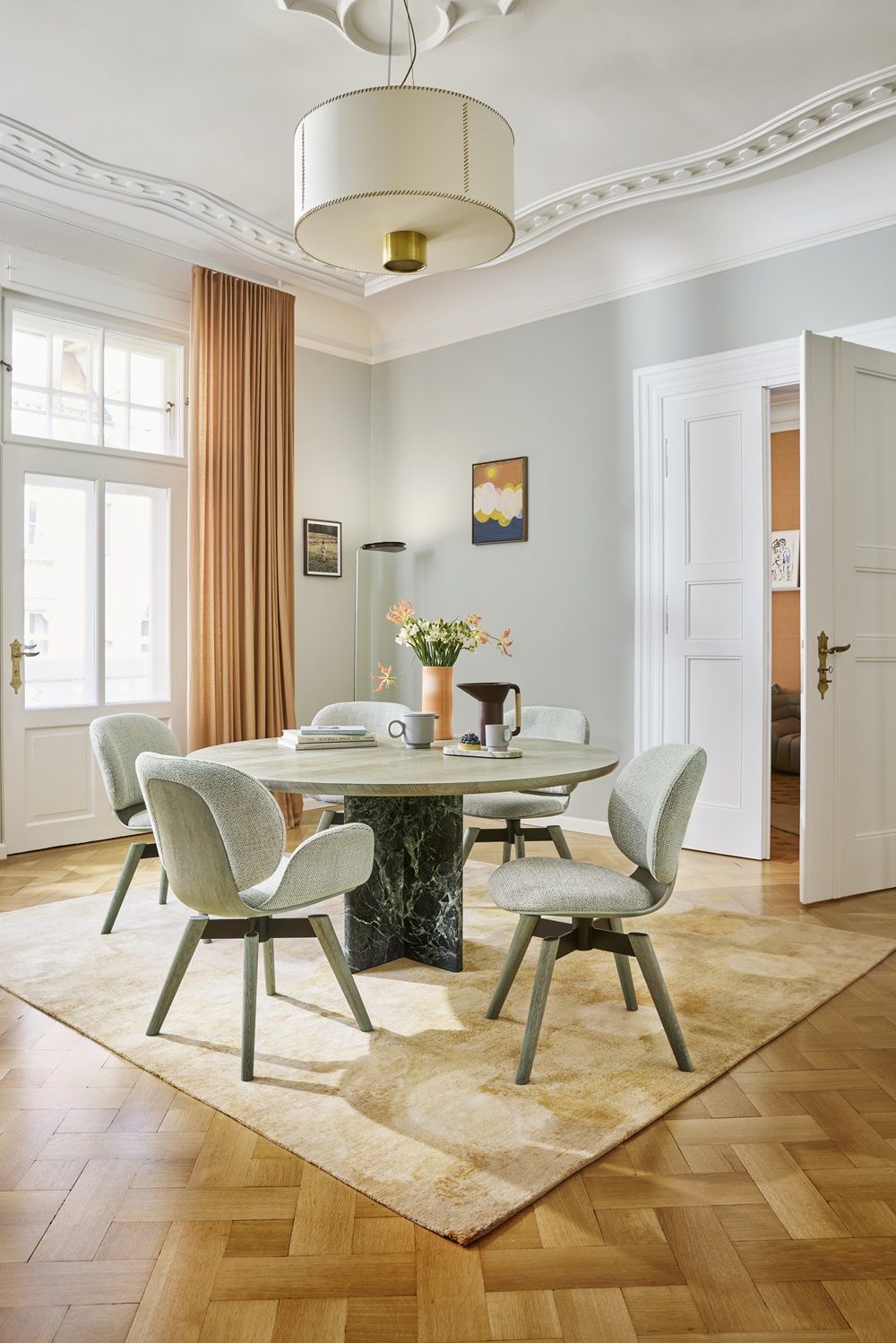Ivy Armchair Armstoel Freifrau Manufaktur