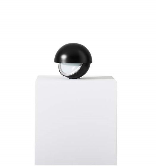 Schwarze Palpebra Tischleuchte von Cassina aus Aluminium, moderne Designlampe für den Schreibtisch.