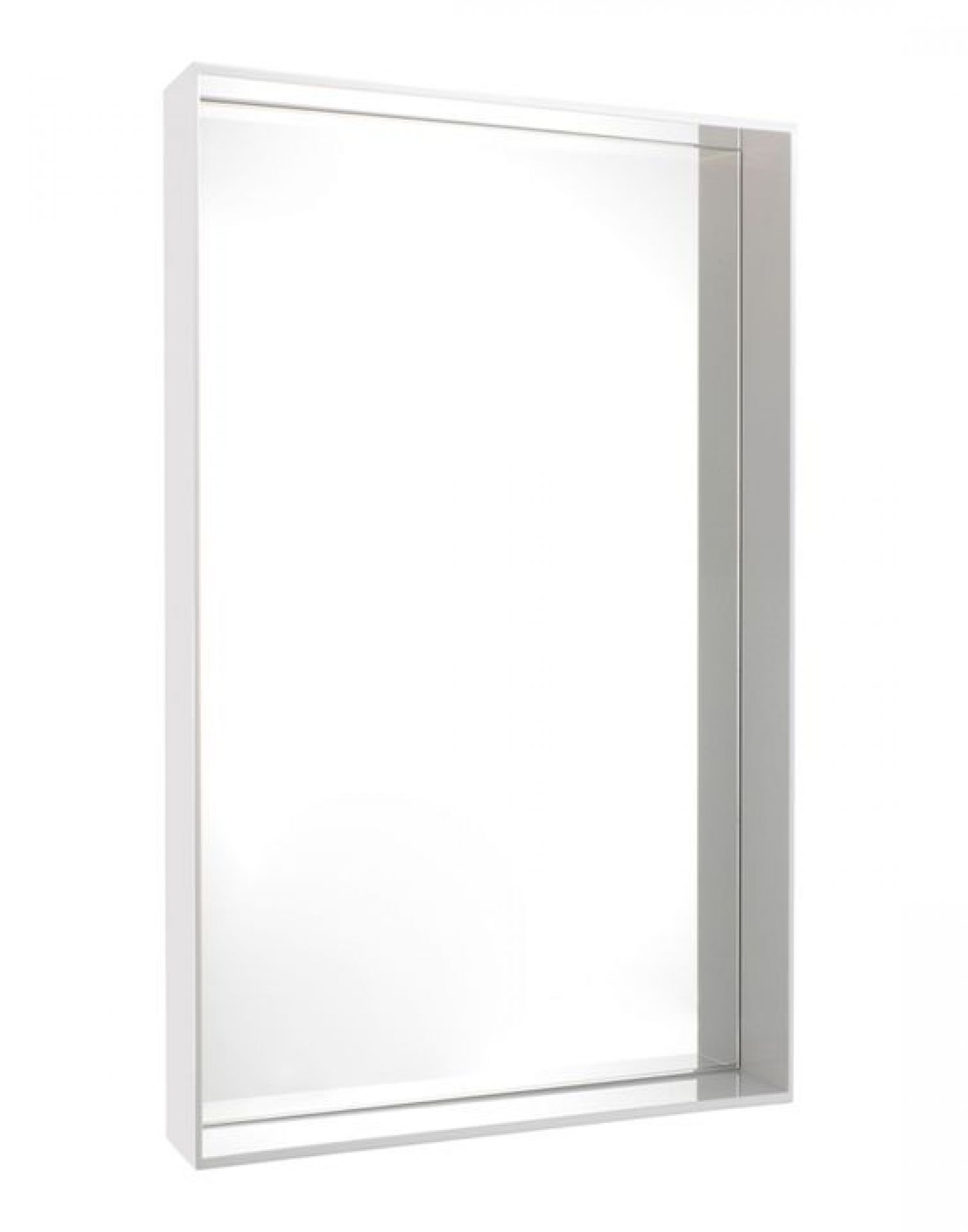 Großer, rechteckiger "Only Me" Spiegel von Kartell mit weißem Rahmen für Wandmontage.