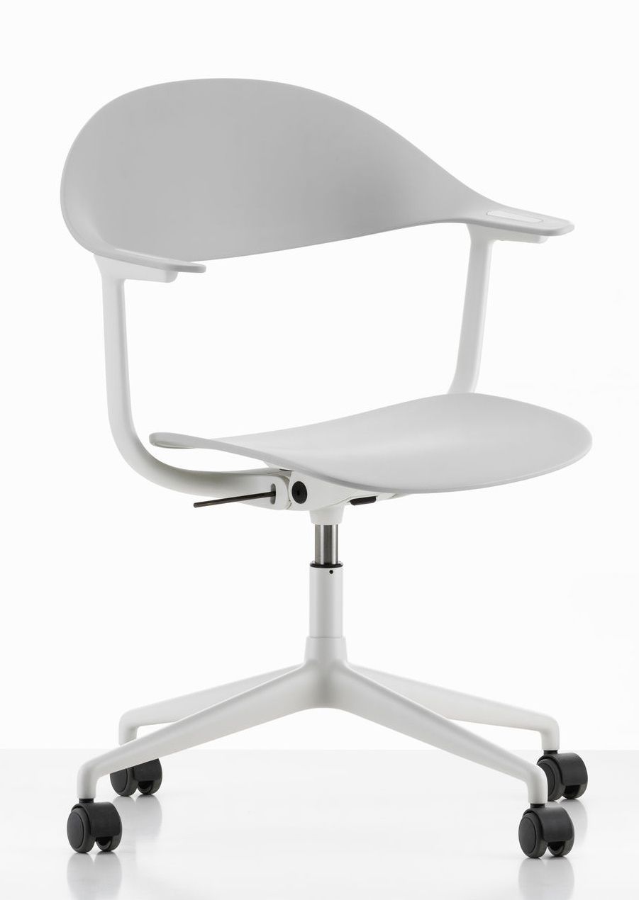 Mynt Bürodrehstuhl von Vitra, weißer Kunststoffstuhl mit Armlehnen und Rollen für das moderne Büro.