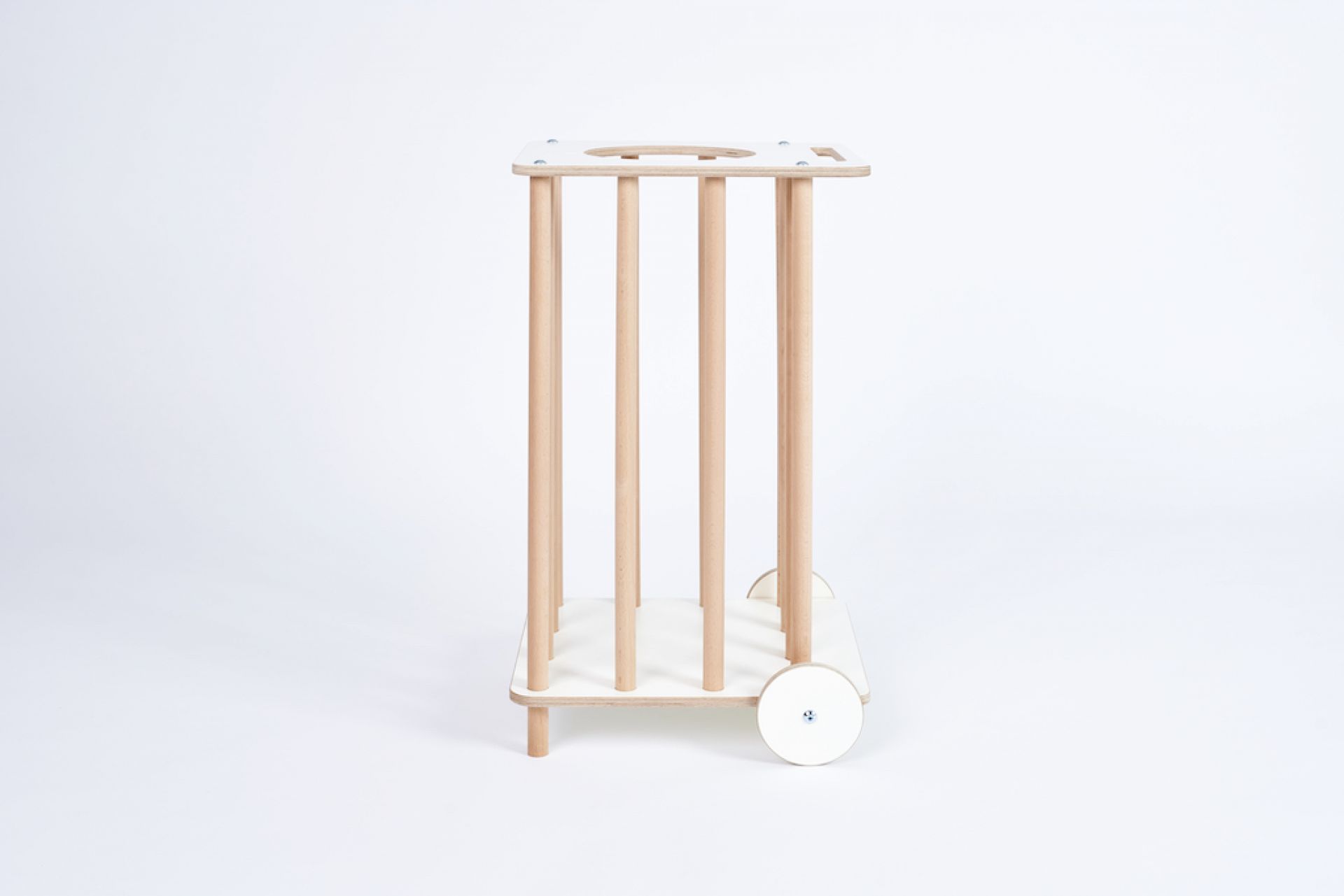 Tojo Kids Zoo Plüschtierkarren aus Holz, Spielzeugwagen für Kinderzimmer, Aufbewahrung für Kuscheltiere.