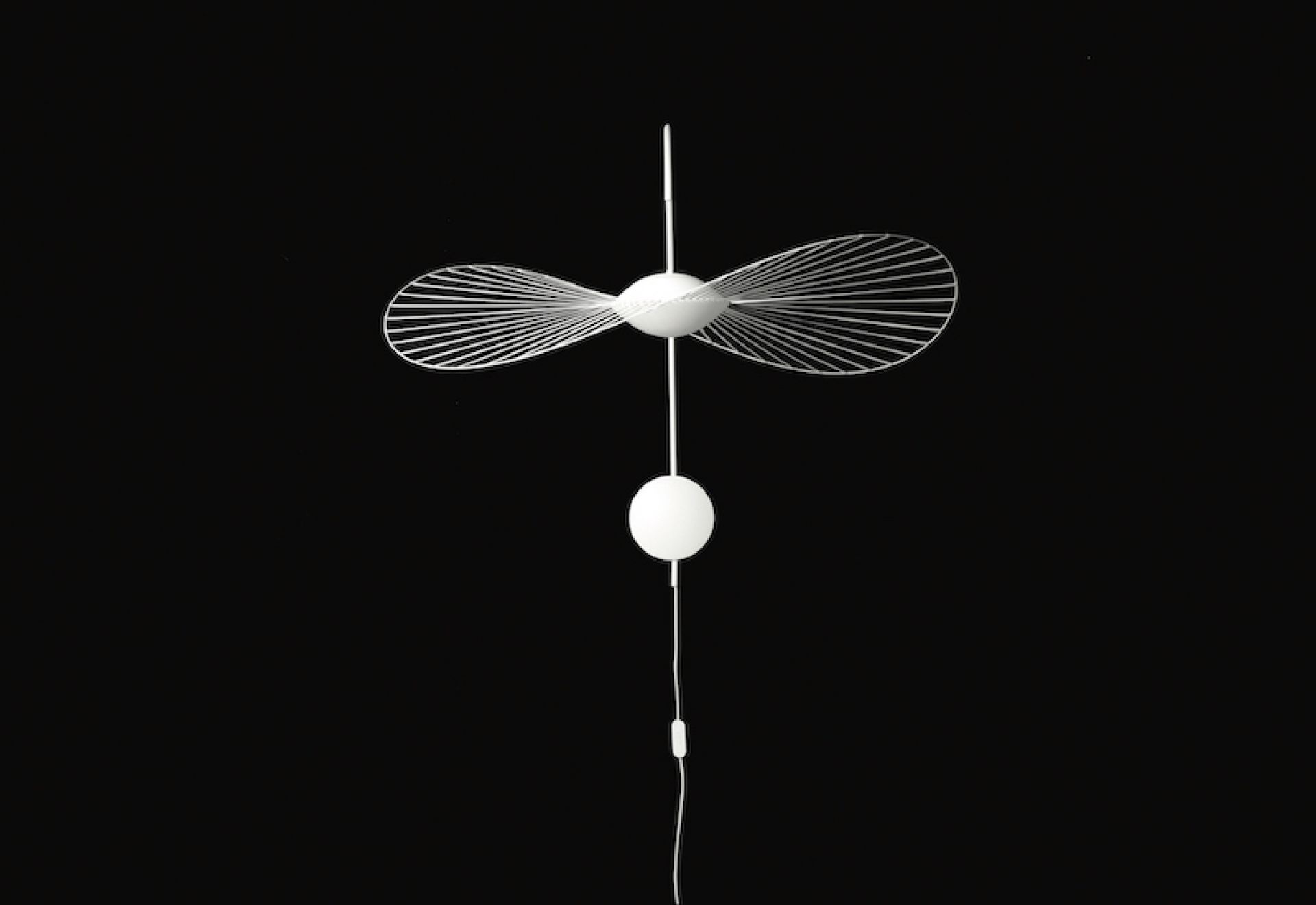 Vertigo Nova wandlamp wit Petite Friture