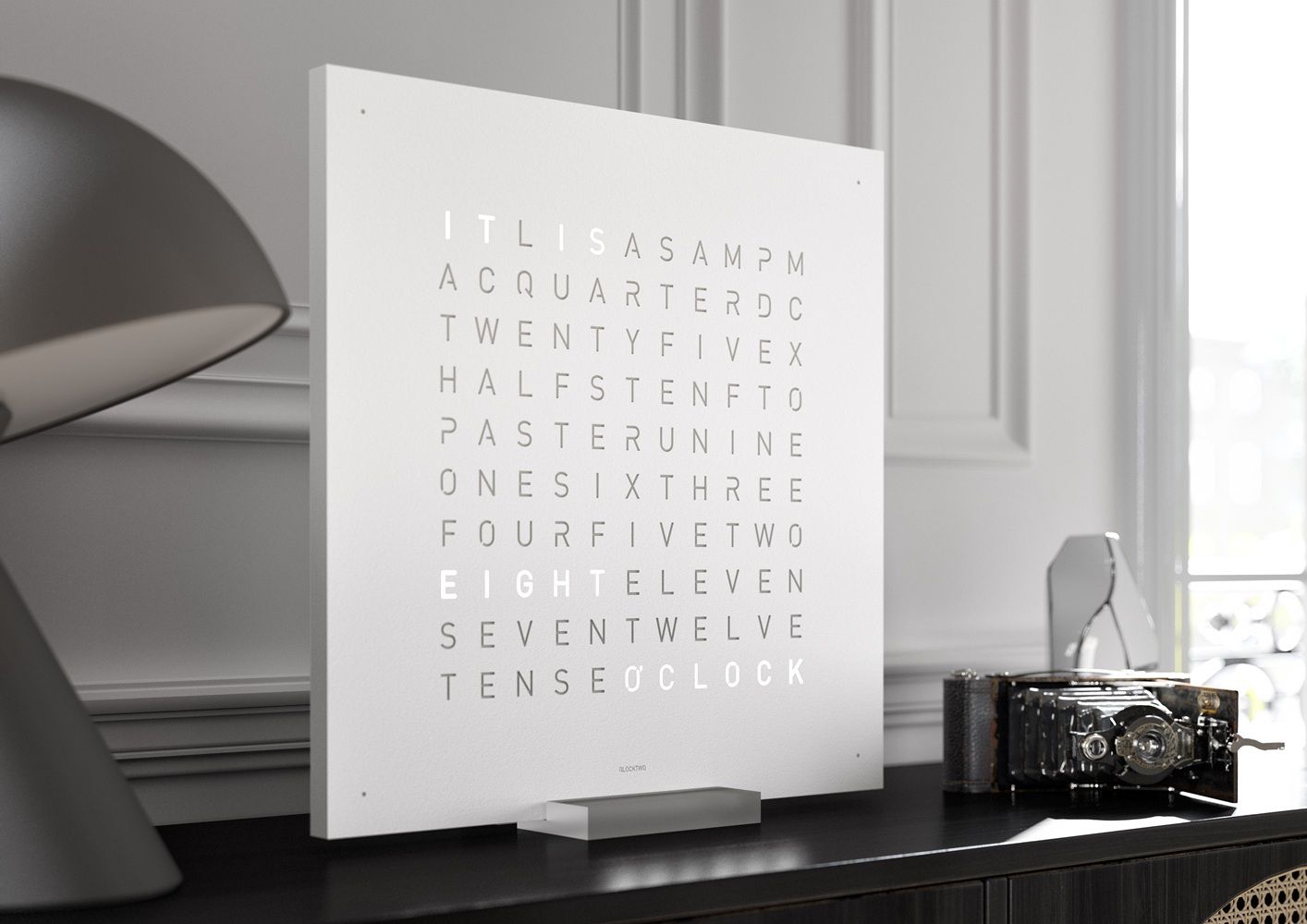 Earth 45 Steel Series Wandklok / Tijdsobject Duits QLOCKTWO