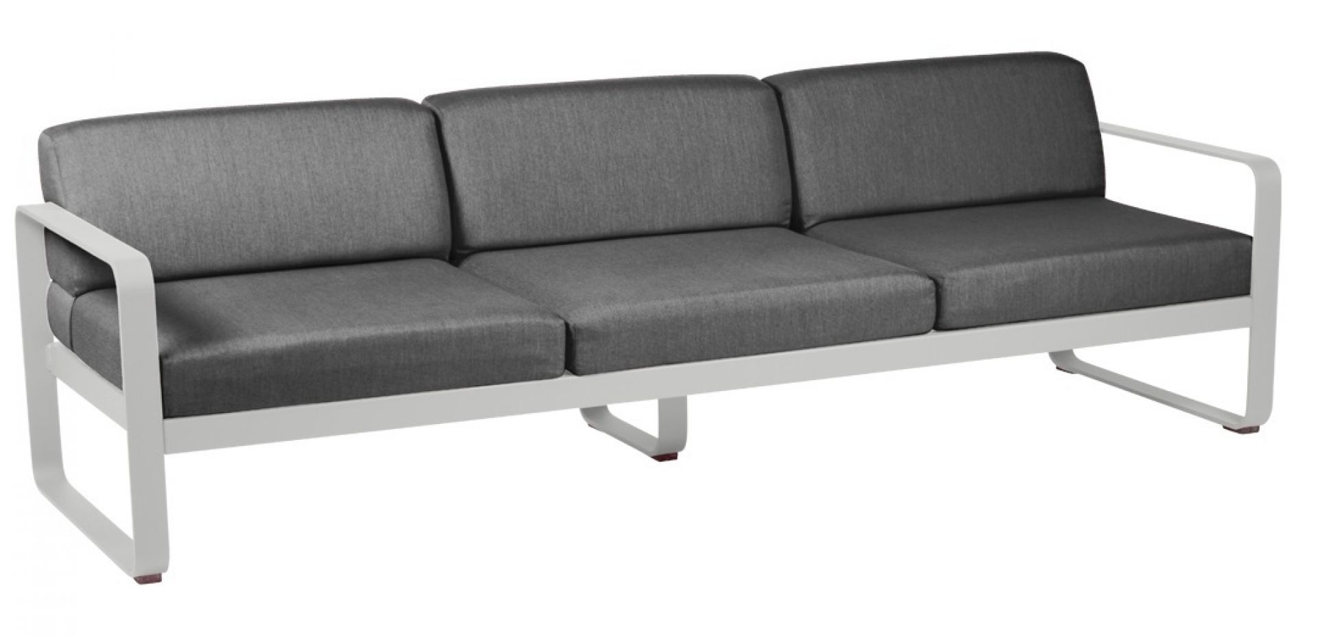 Bellevie Sofa von Fermob für den Außenbereich, 3-Sitzer mit grauem Stoff und weißem Aluminiumgestell.