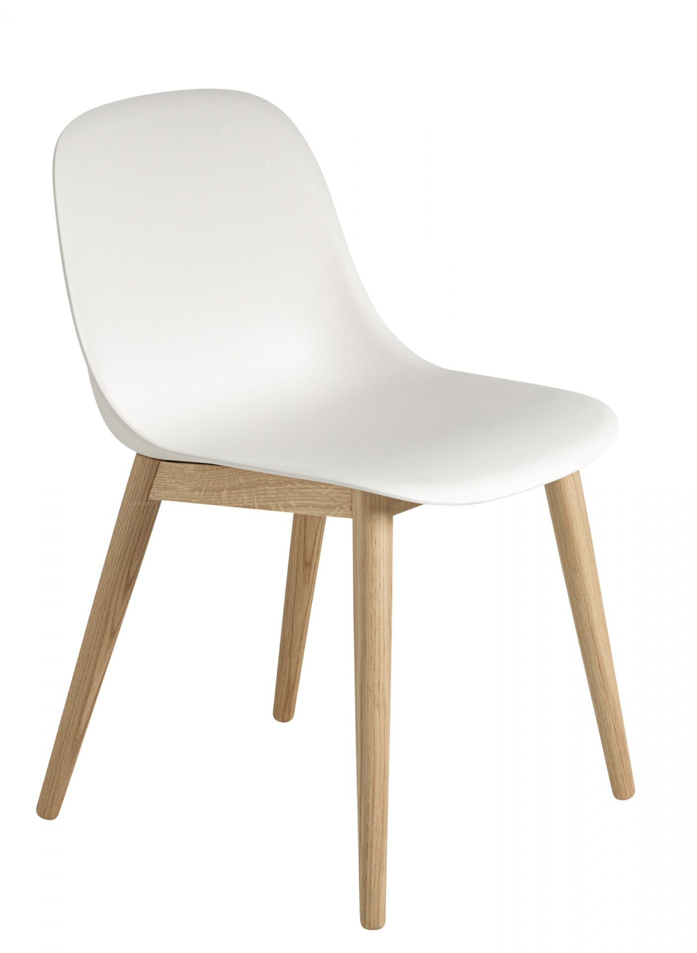 Weißer Fiber Side Chair von Muuto mit Holzgestell, moderner Stuhl für Esszimmer und Büro.