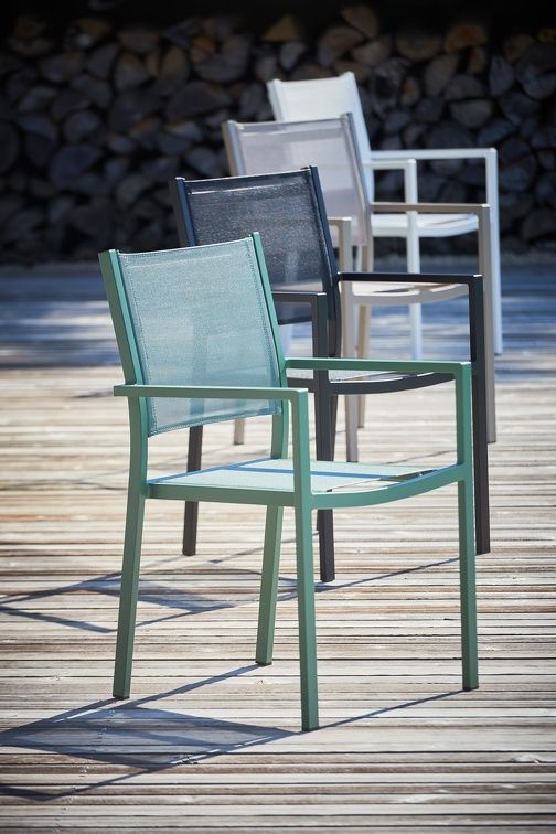 Fiam Aria Outdoor stapelbare stoel van Jan Kurtz