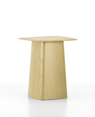 Heller Vitra-Eiche Beistelltisch aus Holz, quadratische Tischplatte, modernes Design für Wohnzimmer und Schlafzimmer.