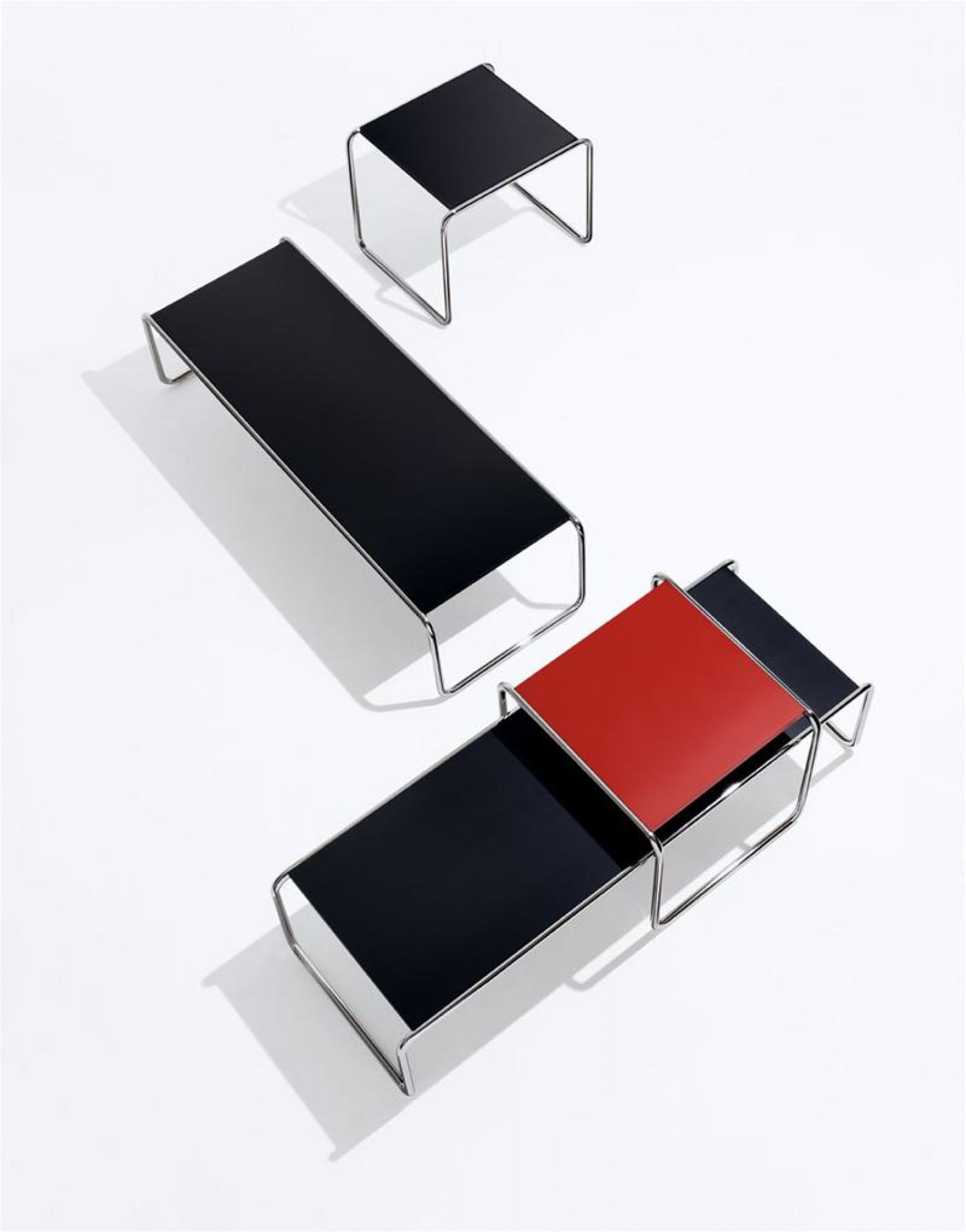Ansicht von oben: Laccio Couchtische von Knoll International, verschiedene Größen und Farben. Design Couchtisch für Wohnzimmer.