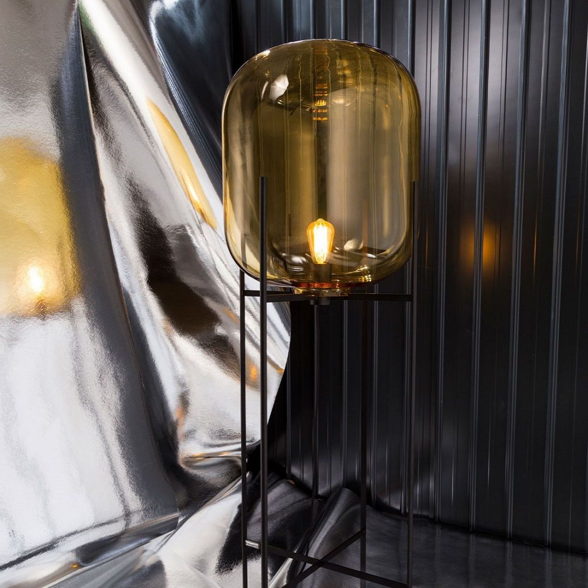 Oda Big staande lamp staalgrijs Pulpo