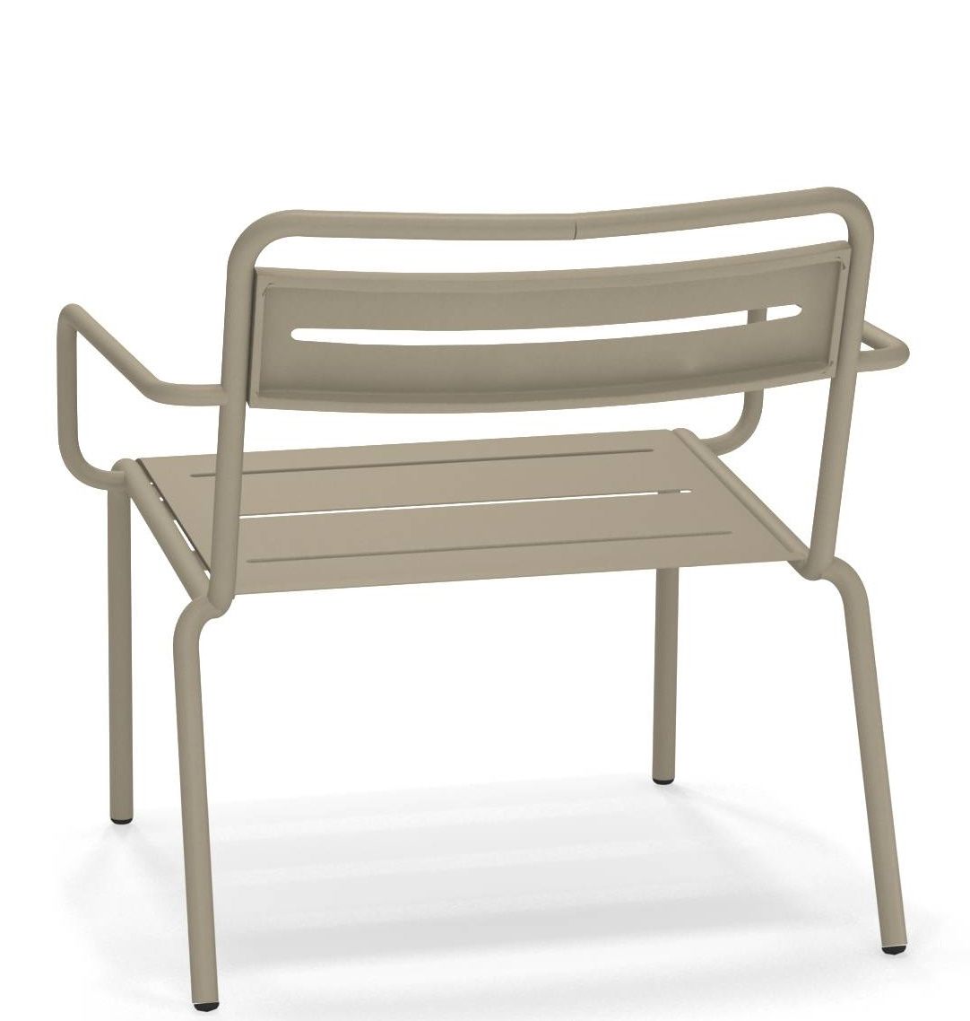 Emu Star Lounge Chair Sessel für den Außenbereich, modernes Design mit Armlehnen, Farbe Taupe.