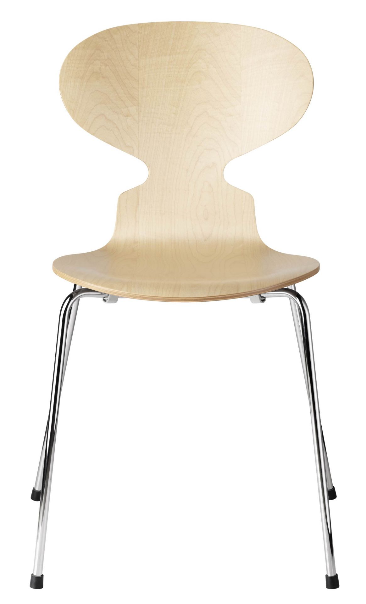 Die Ameise Stuhl von Fritz Hansen mit hellem Holzfurnier und verchromtem 4-Bein-Gestell, Frontansicht.