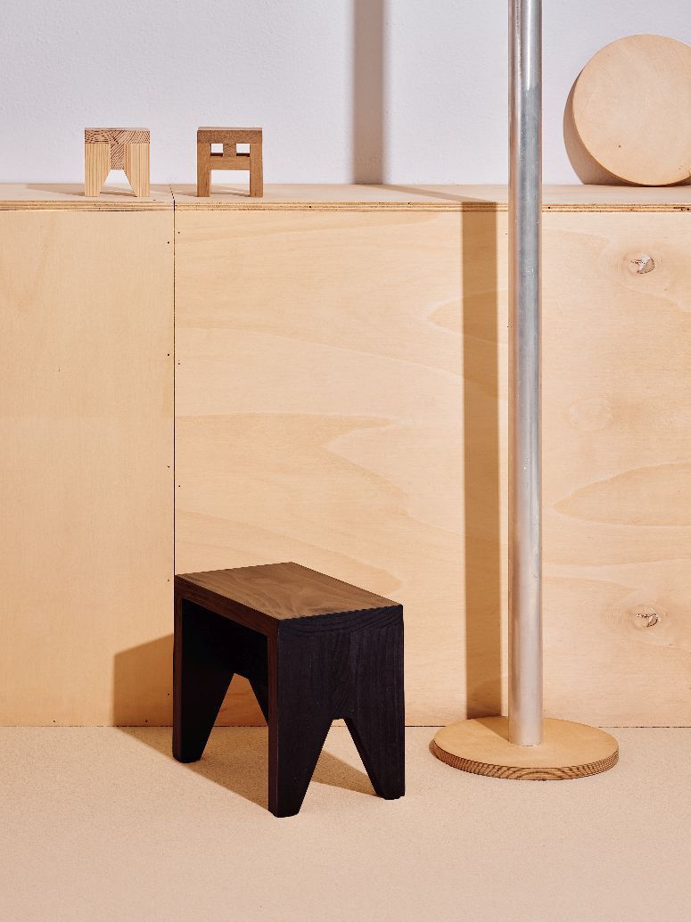 Manolito Stool Short Small kruk Hay