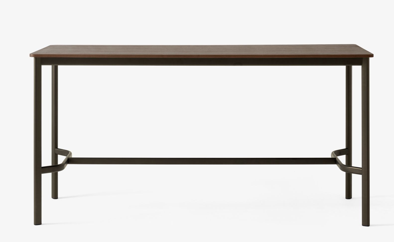 AndTradition Drip High Table, ein moderner Stehtisch mit dunkler Holzplatte und Metallgestell.