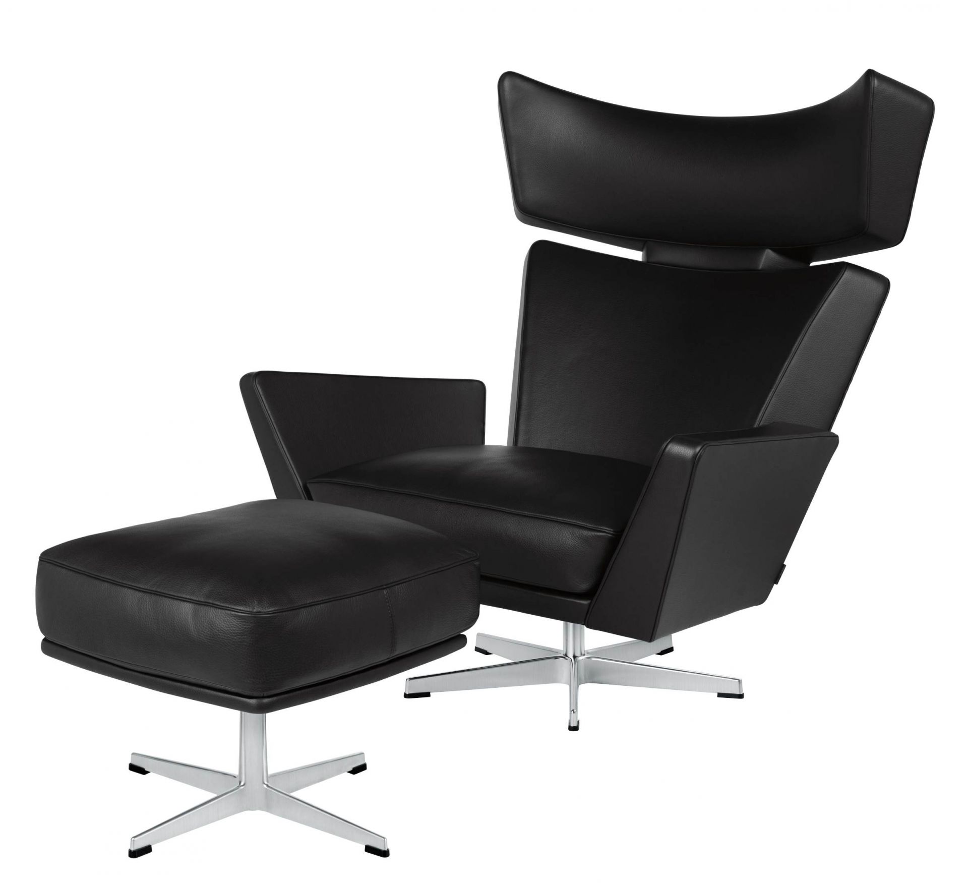 Schwarzer Oksen Sessel von Fritz Hansen mit passendem Hocker, Leder und Drehfuß.