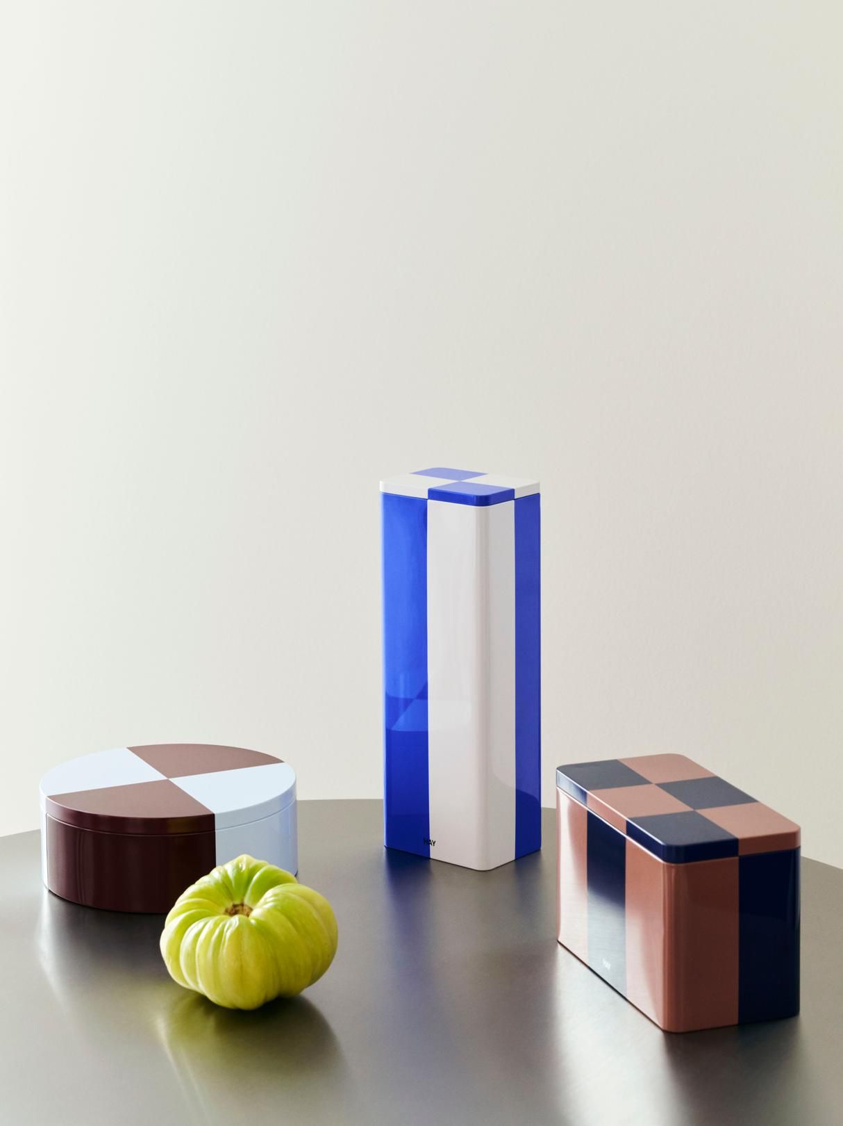 Kleine blikdoos in donkerblauw en lavendelblauw, opbergdoos van Hay