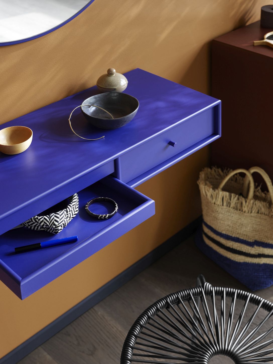Make-uptafel Truffle Montana – SNELLE LEVERING