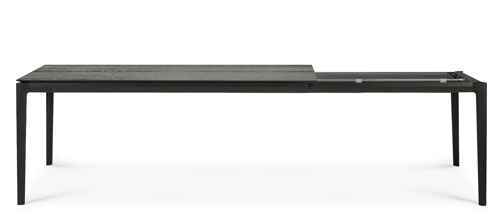 Bok Esstisch ausziehbar Eiche schwarz von Ethnicraft, rechteckiger Holztisch mit Ausziehfunktion und minimalistischem Design.