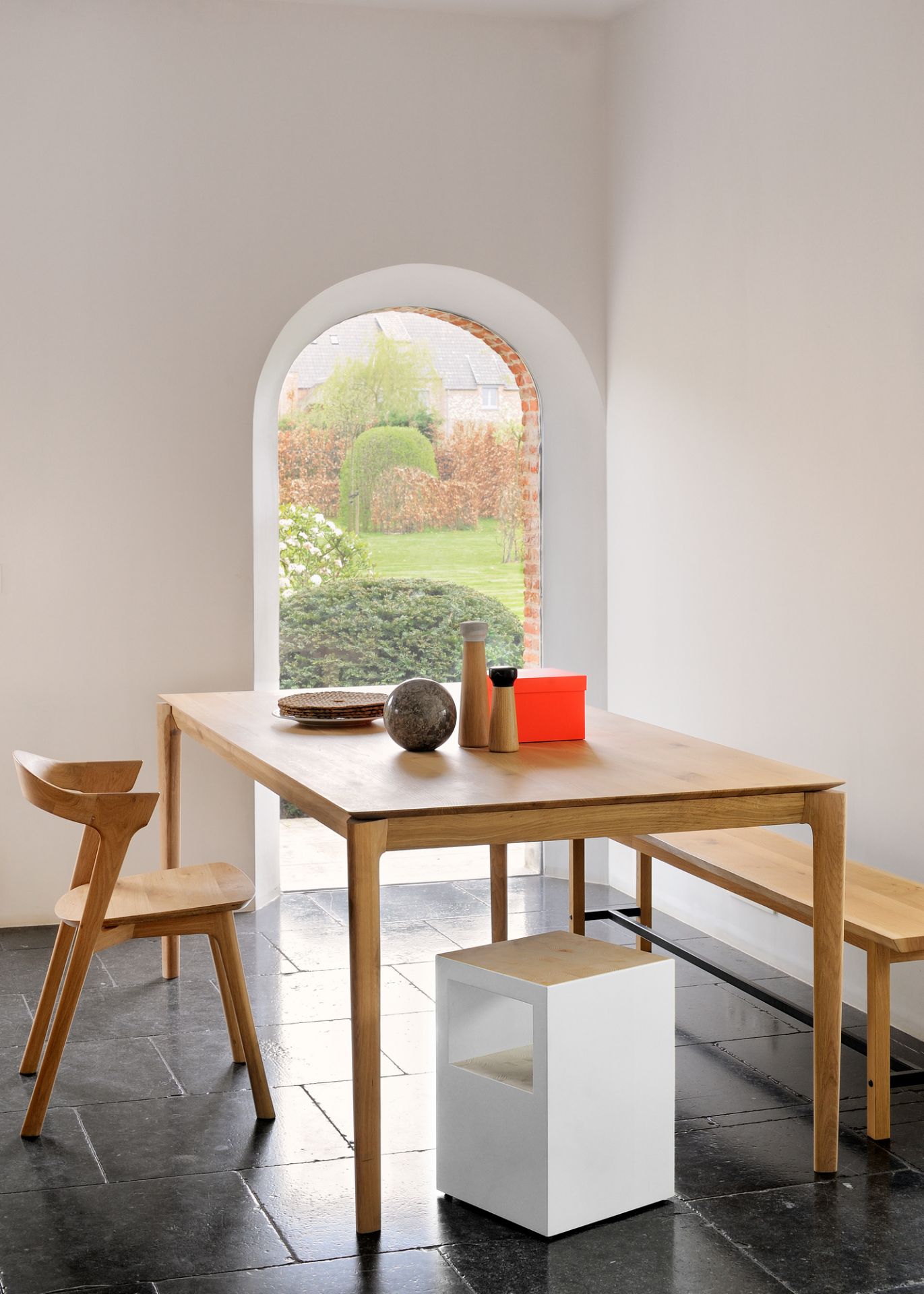 Bok-eettafel eikenhout Ethnicraft