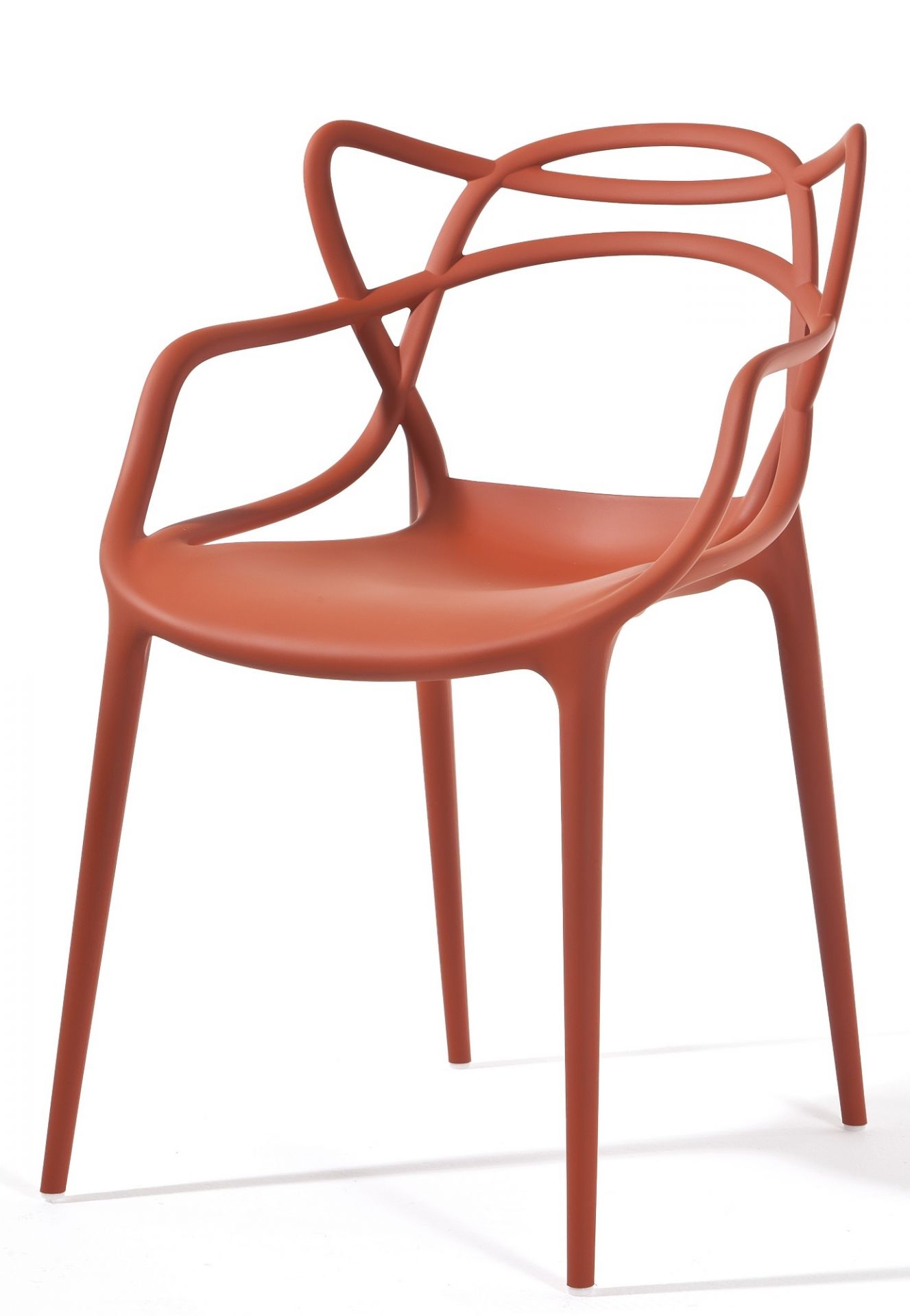 Masters Stuhl von Kartell in Terrakotta: Designstuhl mit Armlehnen und geschwungener Rückenlehne für Esszimmer.
