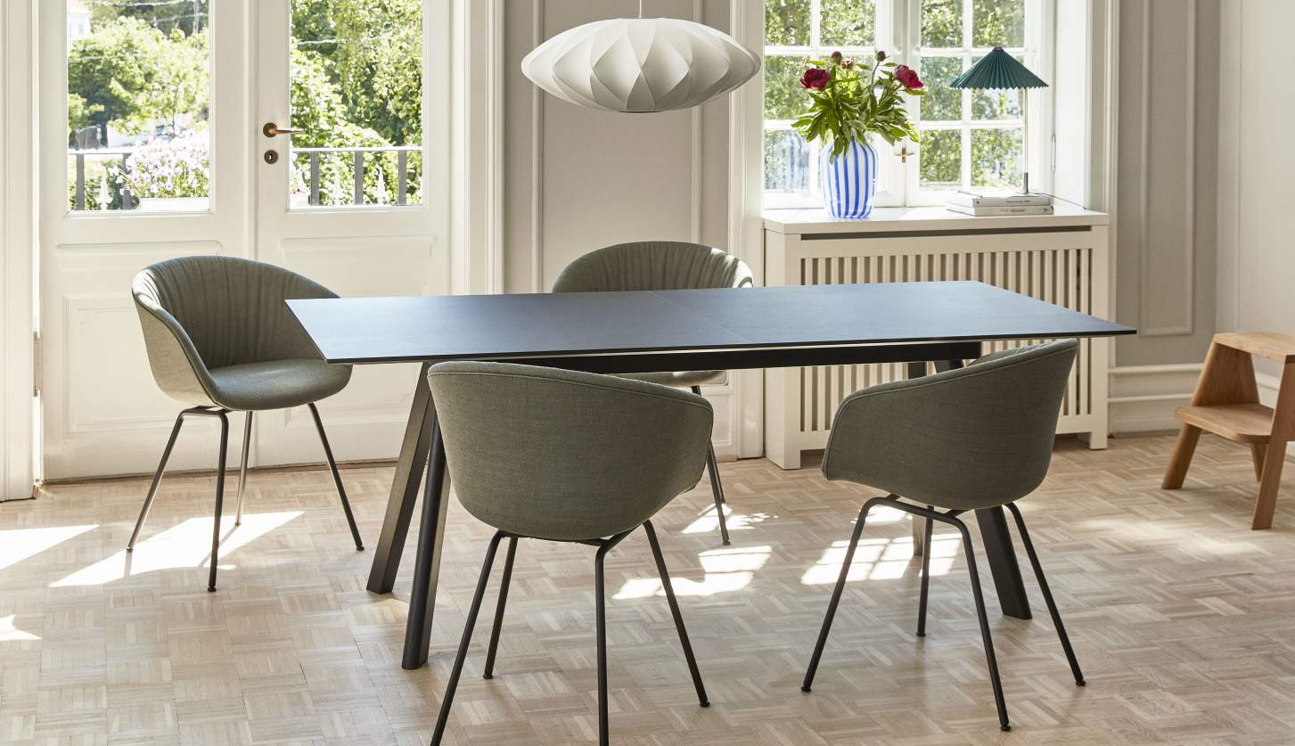 Nelson Saucer Crisscross Bubble hanglamp van Hay