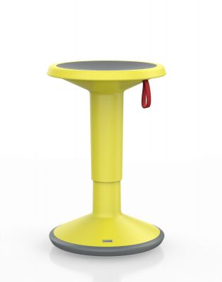 UPis1 Stehhocker von Interstuhl in Zitronengelb, ergonomischer Bürohocker für dynamisches Sitzen und Stehen.