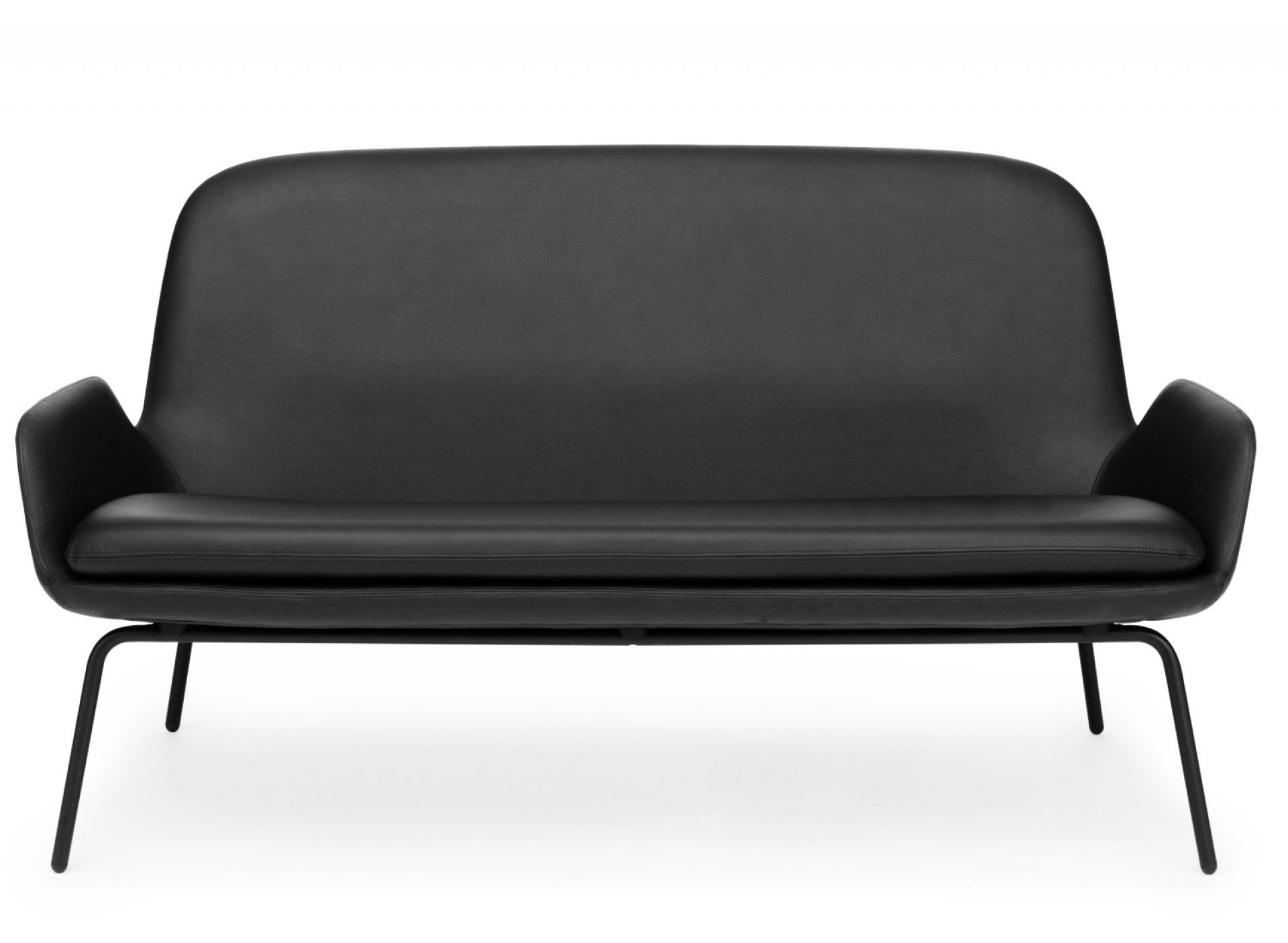 Schwarzes Era Sofa von Normann Copenhagen mit Lederbezug und filigranem Metallgestell.