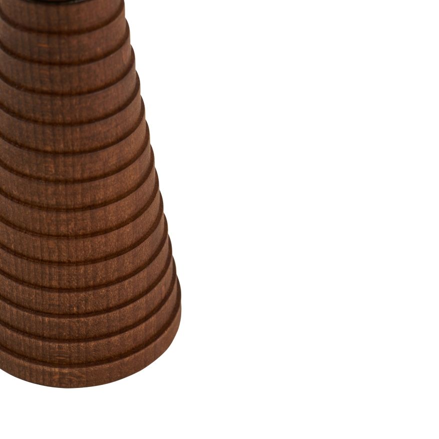 Detailaufnahme der Alessi Yucatan Gewürzmühle aus dunklem Holz mit gerilltem Design für Küche und Tisch.
