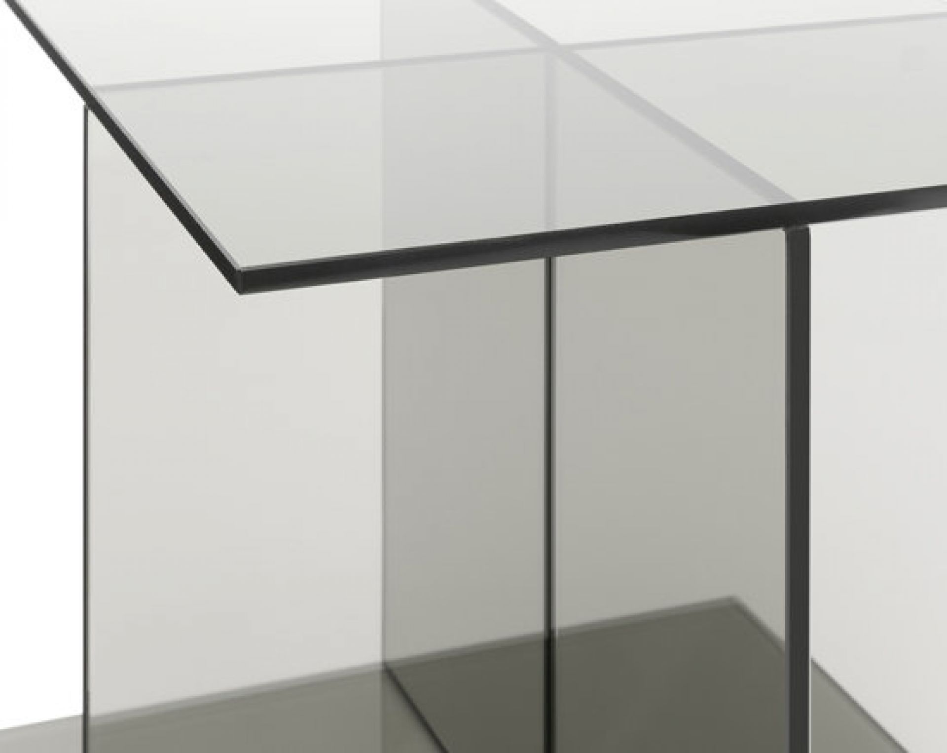 CT08 Bijzettafel van Philipp Mainzer e15