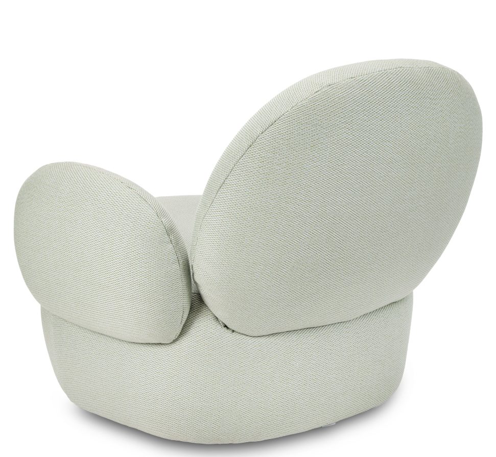 Detailaufnahme des hellgrünen Nana Outdoor Sessels von Freifrau Manufaktur, ideal für Garten und Terrasse.