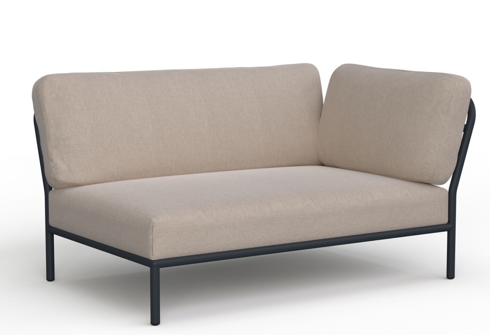 Beige Level Outdoor Sofa von Houe mit anthrazitfarbenem Metallgestell für Garten und Terrasse.