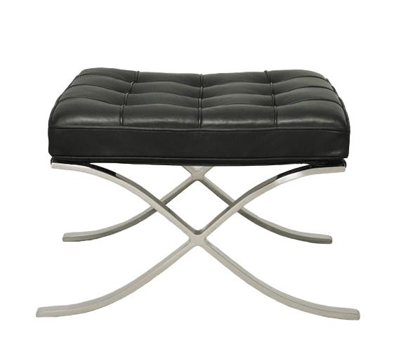 Barcelona Hocker von Knoll International mit schwarzem Leder und verchromtem Stahlgestell. Designklassiker.