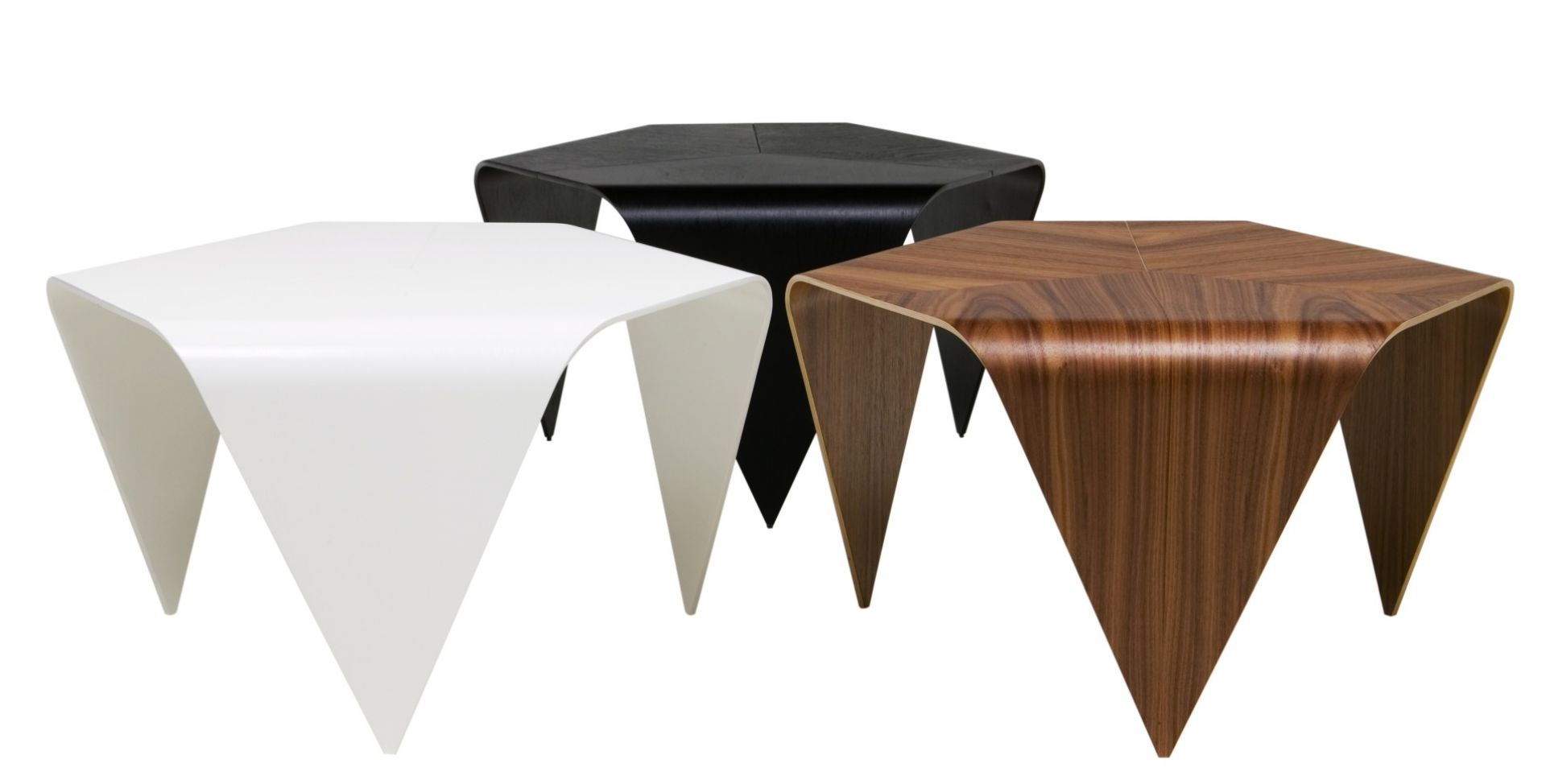 Set aus drei modernen Beistelltischen in Weiß, Schwarz und Holzoptik für Wohnzimmer und Büro.