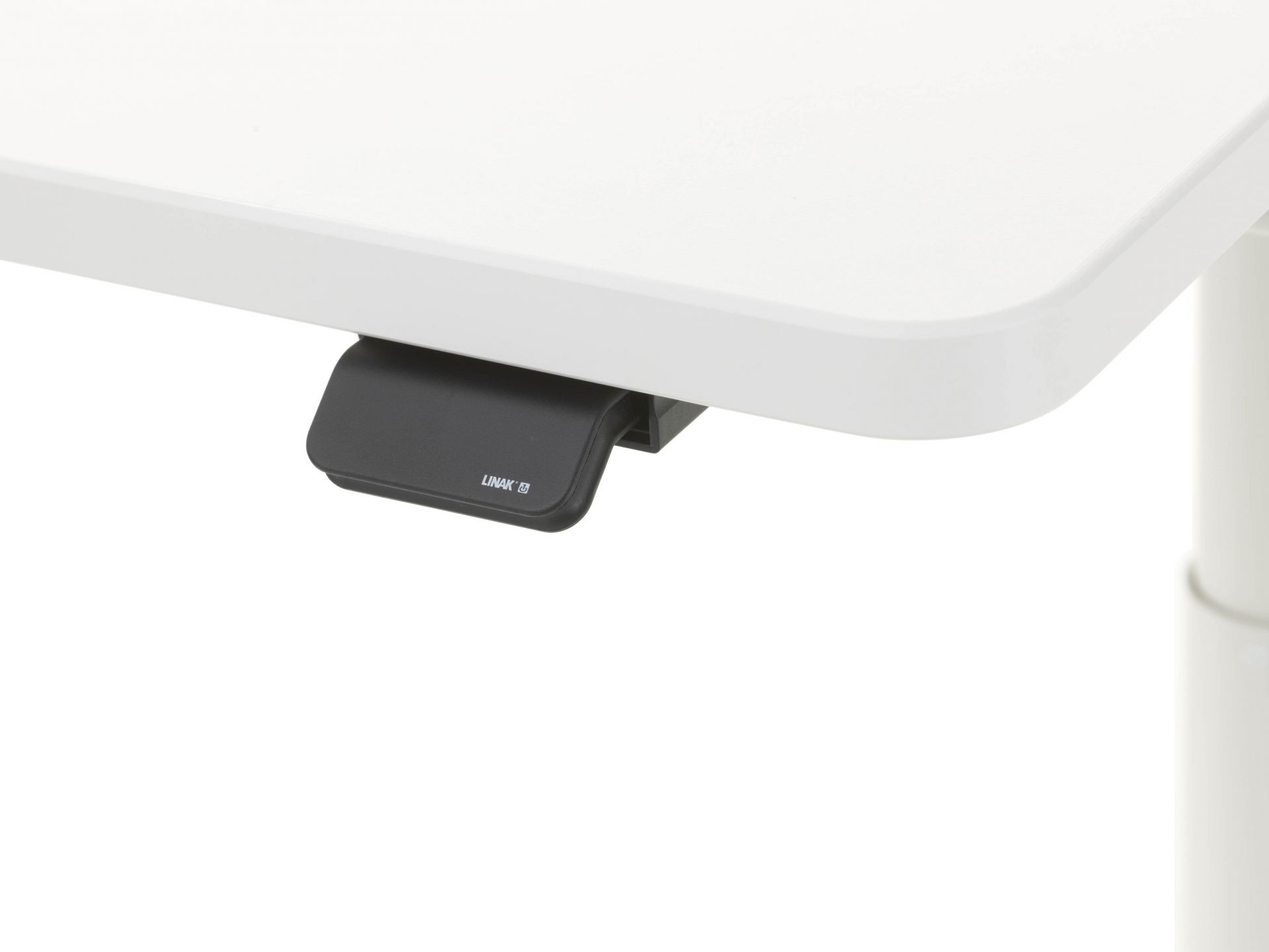 Detailaufnahme des weißen Tyde Sitz- und Stehtisches von Vitra mit schwarzem Bedienelement zur Höhenverstellung.